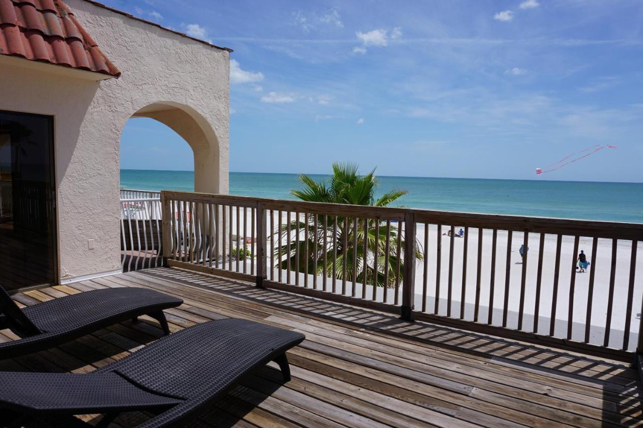 Redington Surf Resort By Travel Resort Services St. Pete Beach Dış mekan fotoğraf