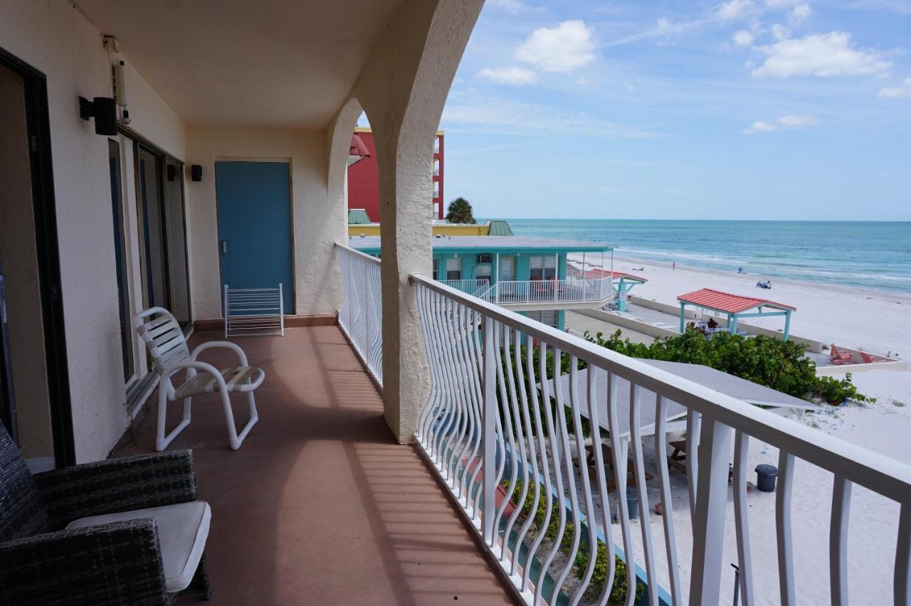 Redington Surf Resort By Travel Resort Services St. Pete Beach Dış mekan fotoğraf